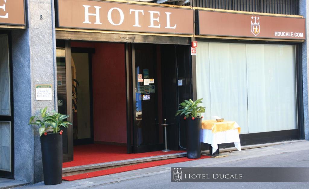 Hotel Ducale Vigevano Kamer foto